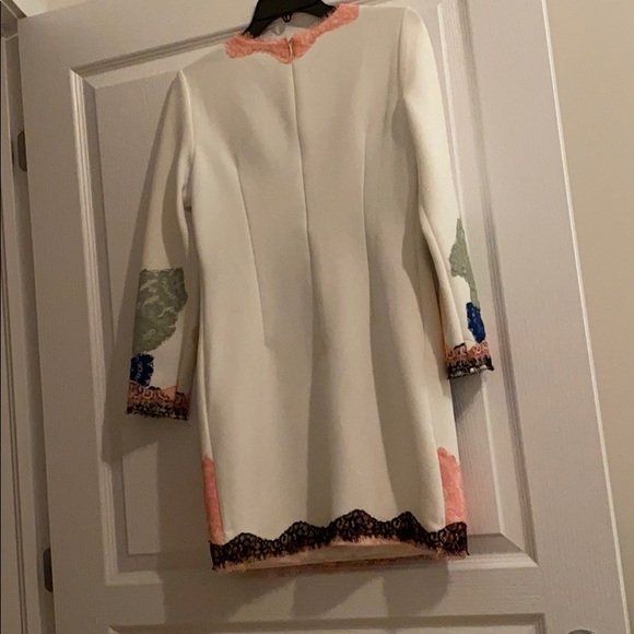 Dress - Picture 3 of 3